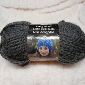 Loops & Threads Cozy Wool Yarn Super Bulky Charcoal Gray 90 Yards NEW